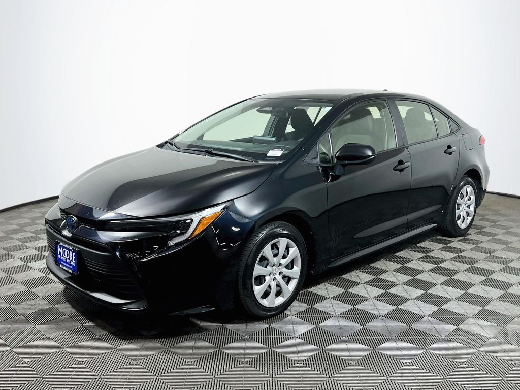 2025 Toyota Corolla Hybrid LE