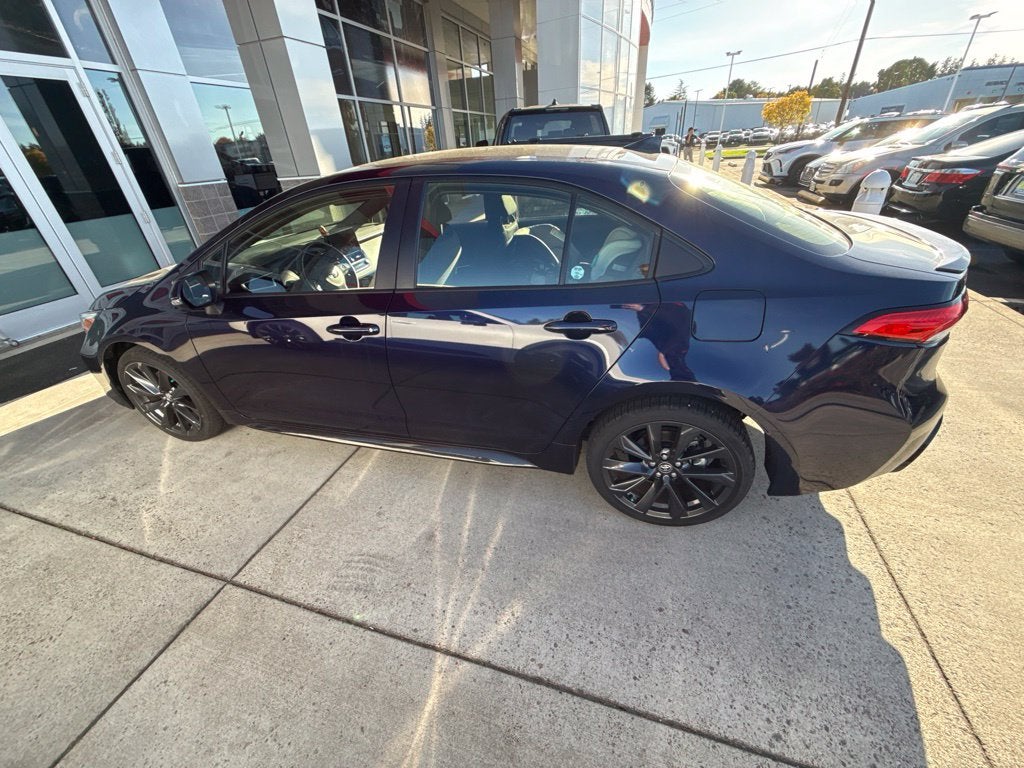 2024 Toyota Corolla Hybrid SE