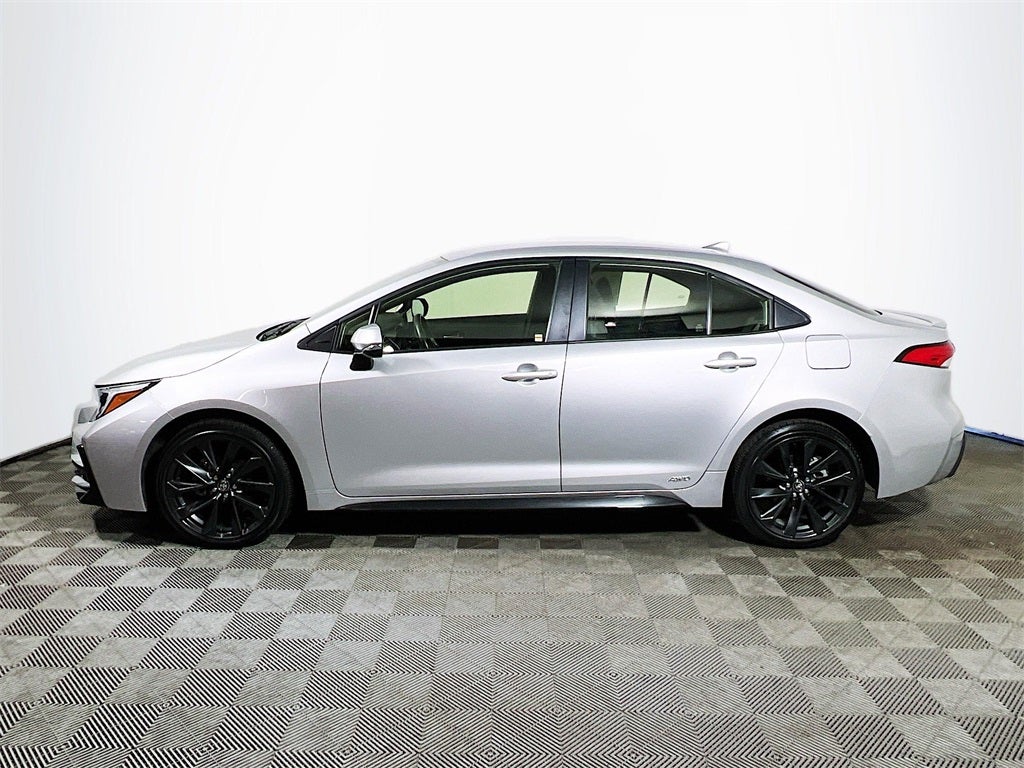 2024 Toyota Corolla Hybrid SE