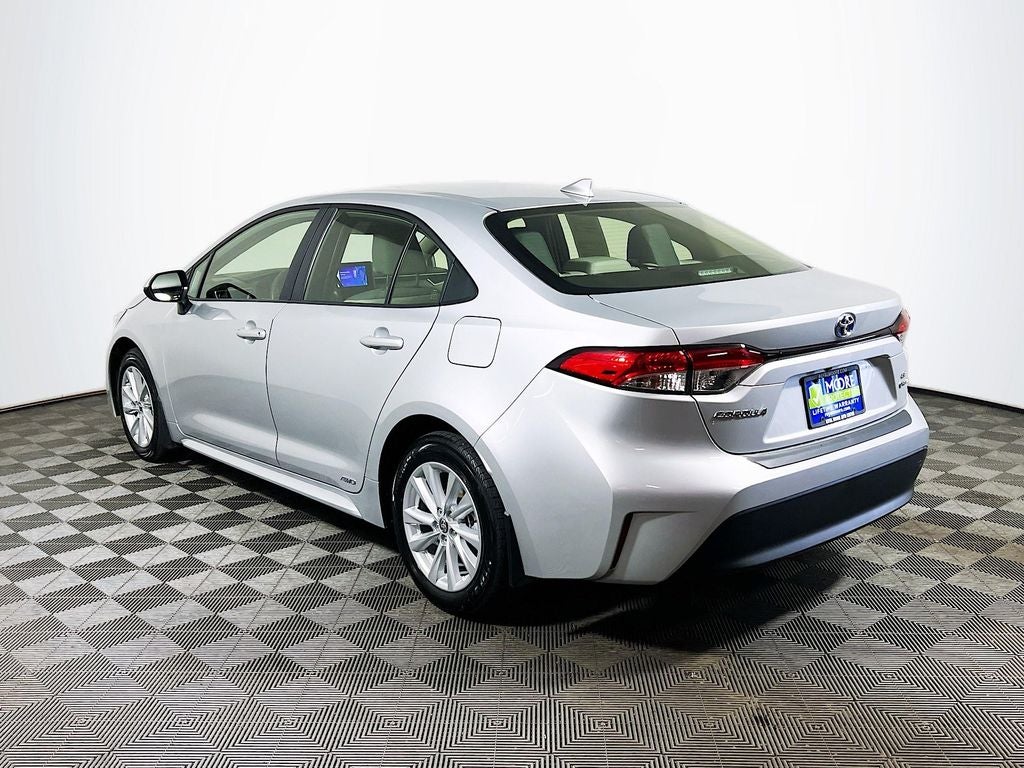 2025 Toyota Corolla Hybrid LE