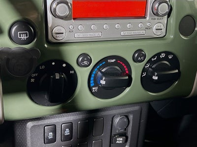 2014 Toyota FJ Cruiser Base