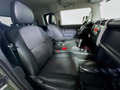 2014 Toyota FJ Cruiser Base