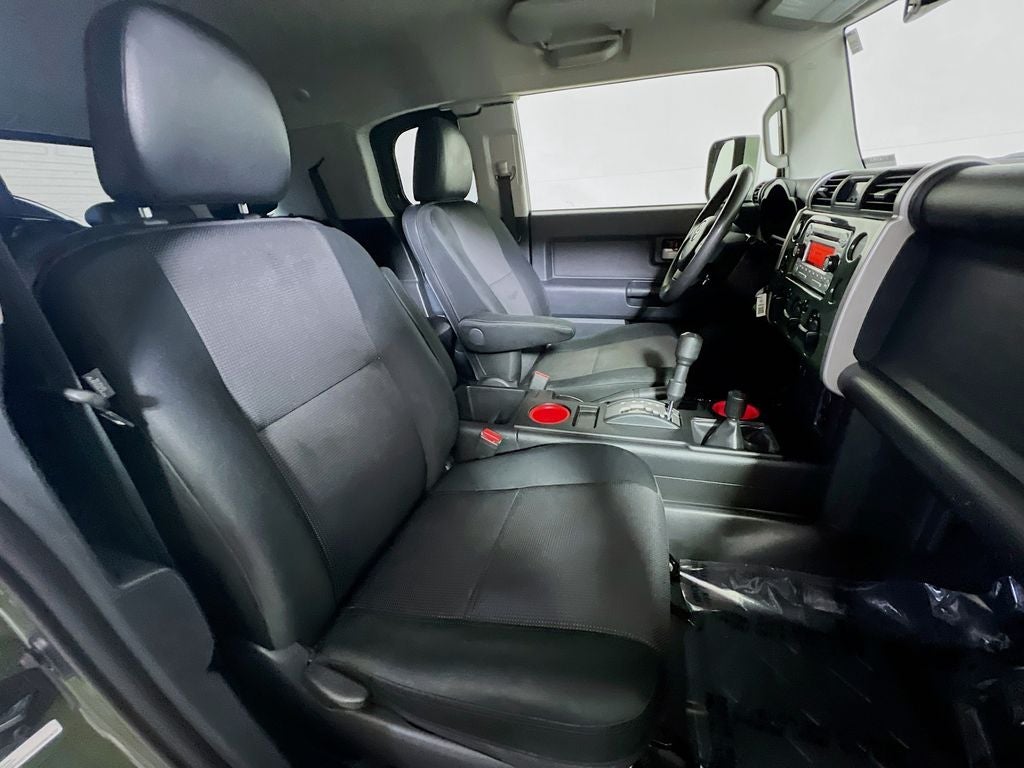 2014 Toyota FJ Cruiser Base