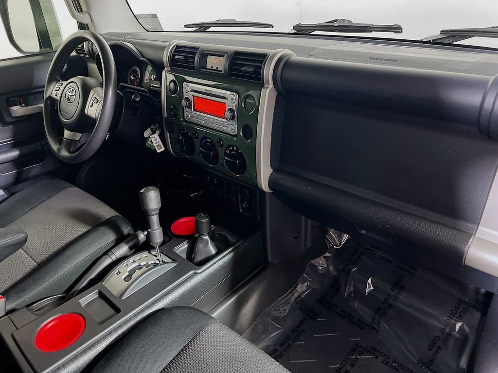 2014 Toyota FJ Cruiser Base