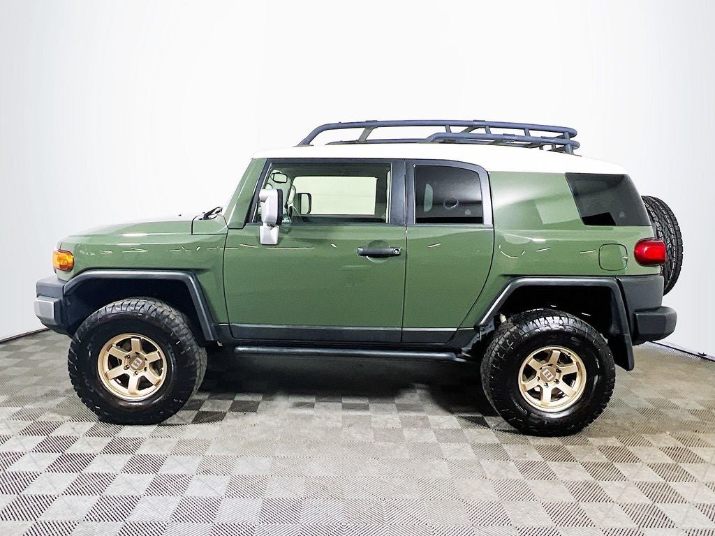 2014 Toyota FJ Cruiser Base