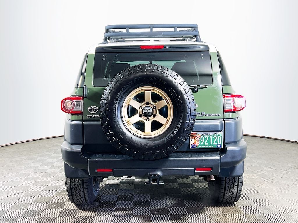 2014 Toyota FJ Cruiser Base