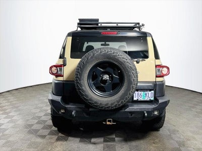 2014 Toyota FJ Cruiser Base