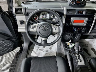 2014 Toyota FJ Cruiser Base