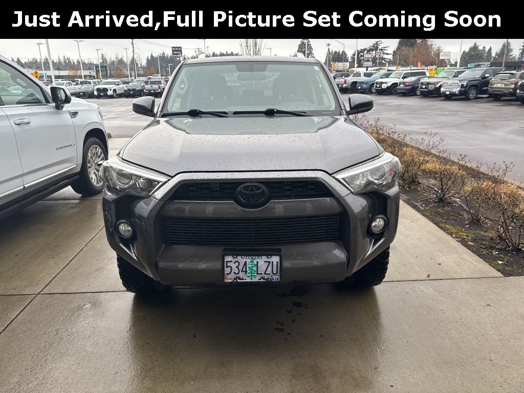 2018 Toyota 4Runner SR5