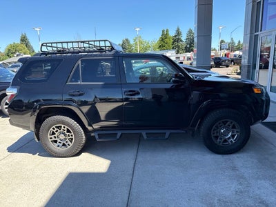 2020 Toyota 4Runner Venture
