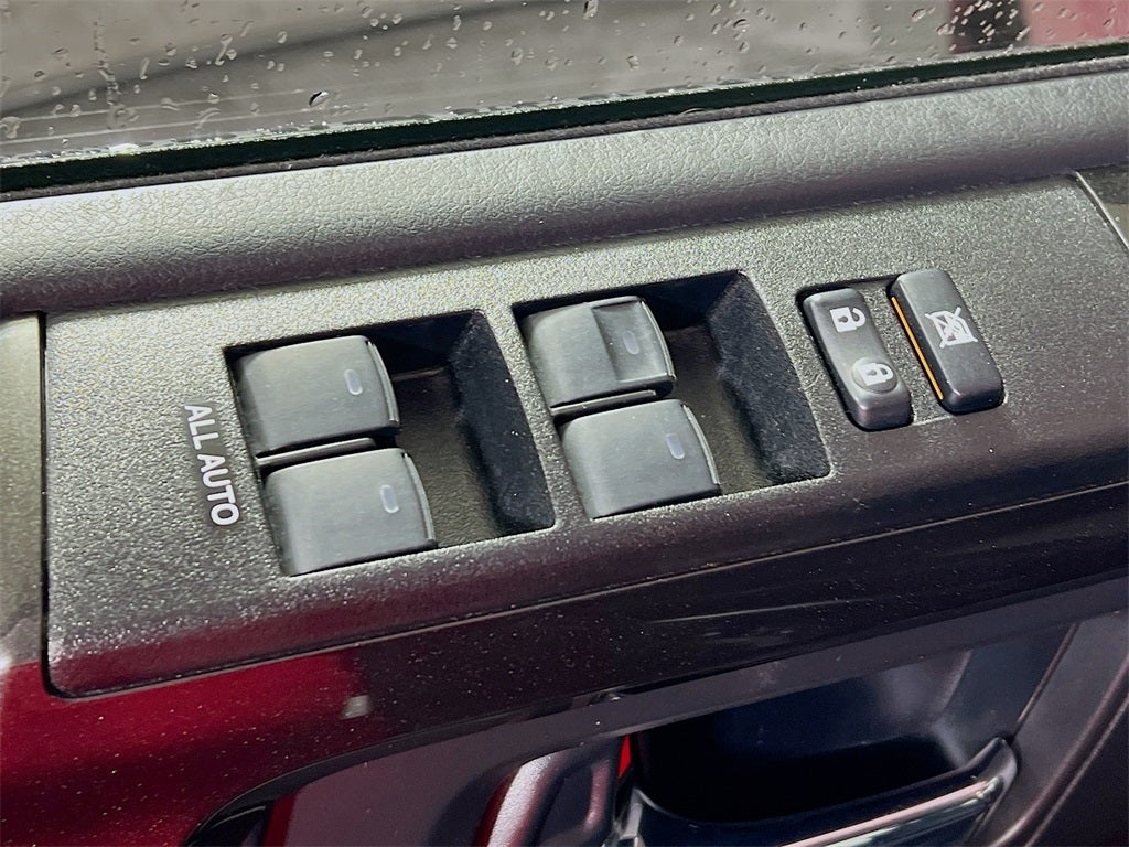 2024 Toyota 4Runner TRD Off-Road