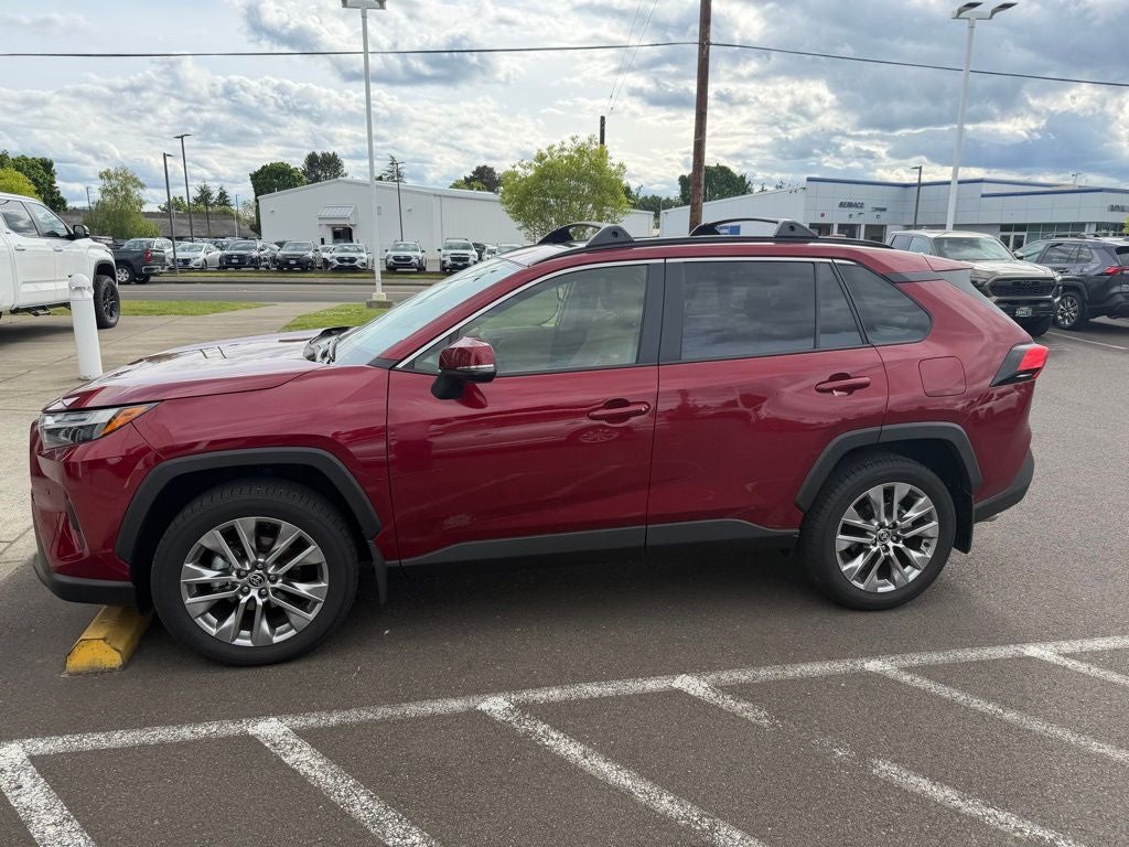 2025 Toyota RAV4 XLE Premium