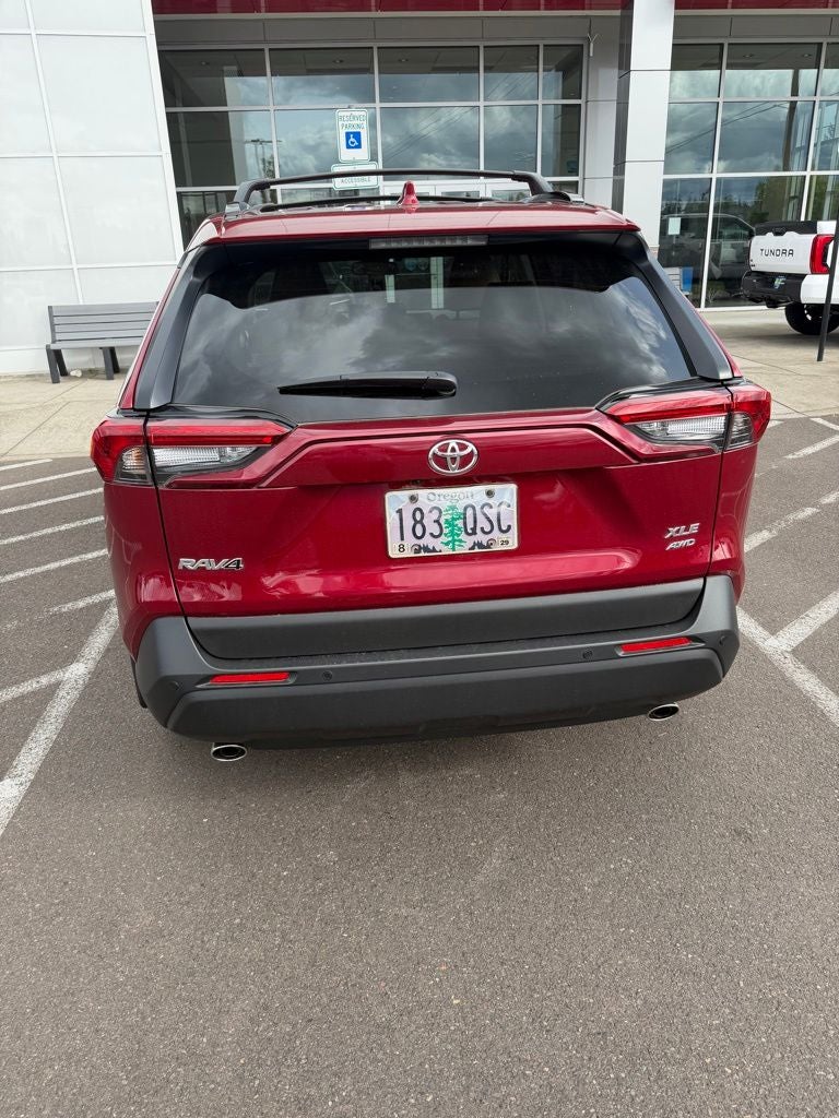 2025 Toyota RAV4 XLE Premium
