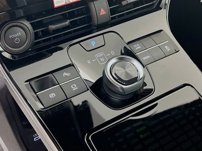 2025 Toyota bZ4X XLE