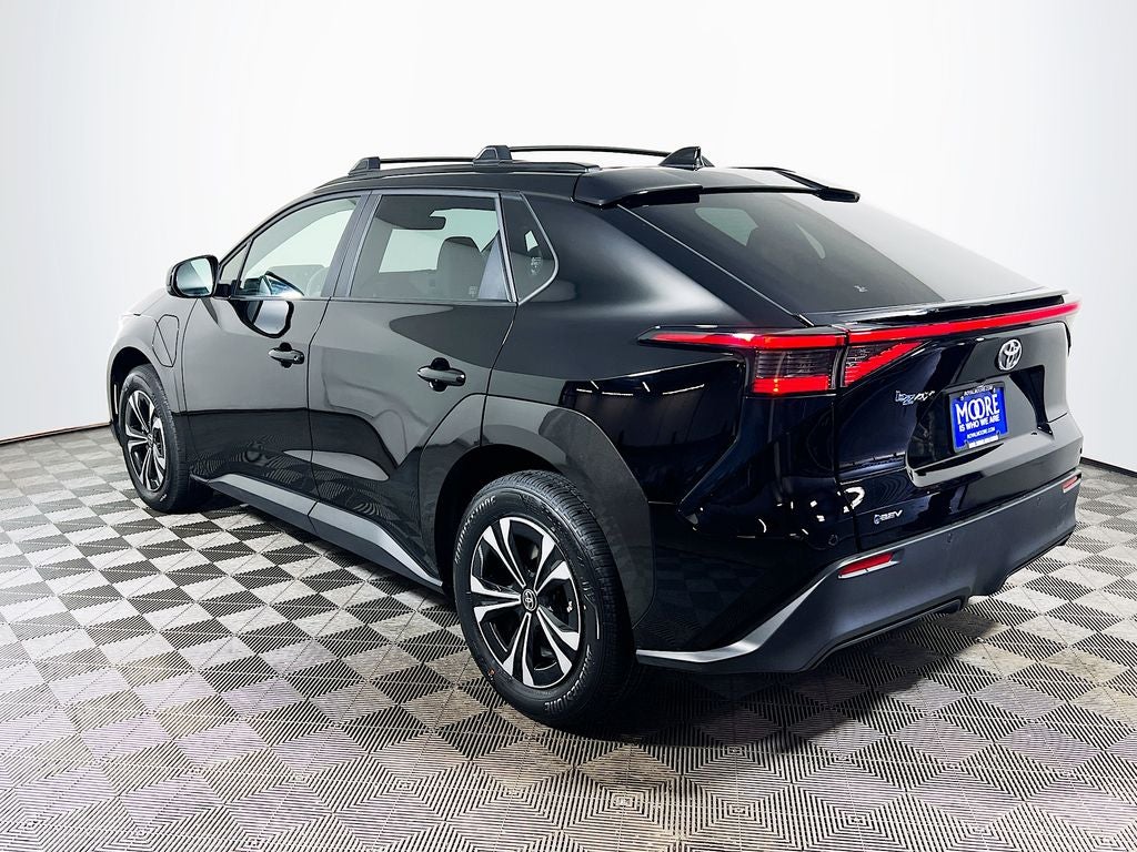 2025 Toyota bZ4X XLE