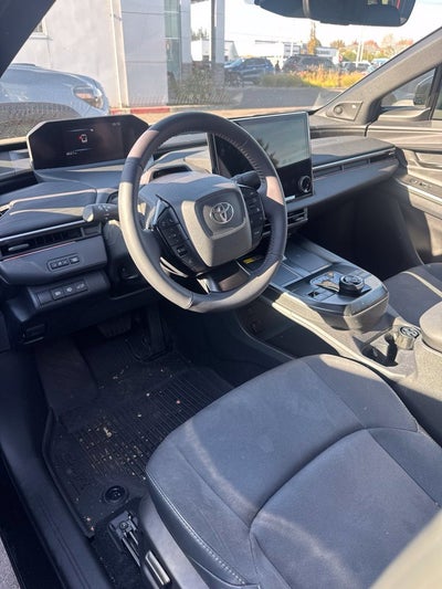 2026 Toyota C-HR XSE