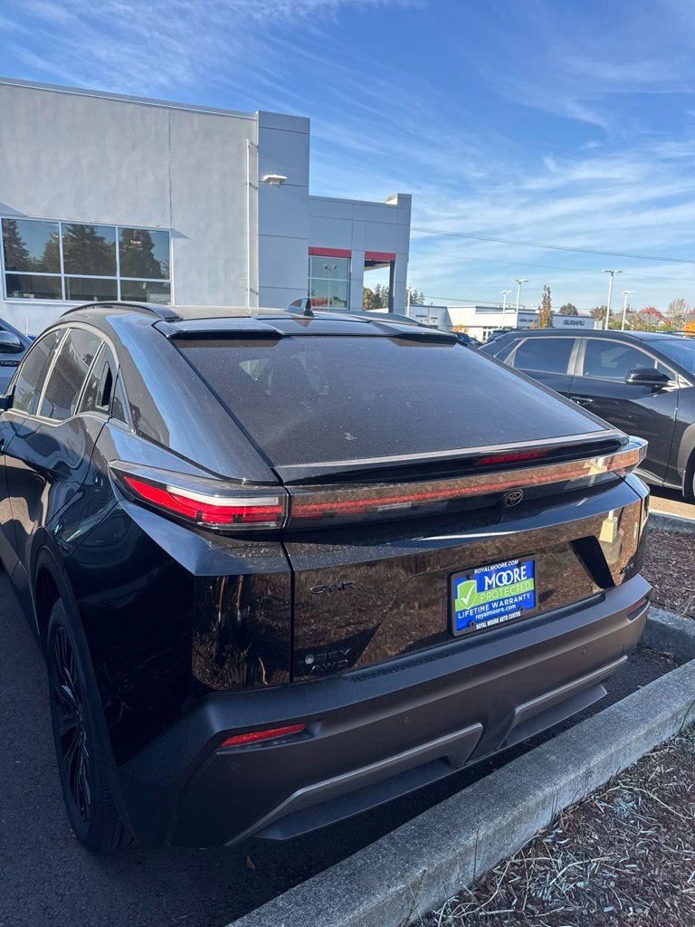 2026 Toyota C-HR XSE
