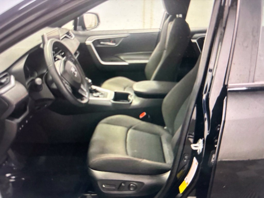 2024 Toyota RAV4 Prime SE