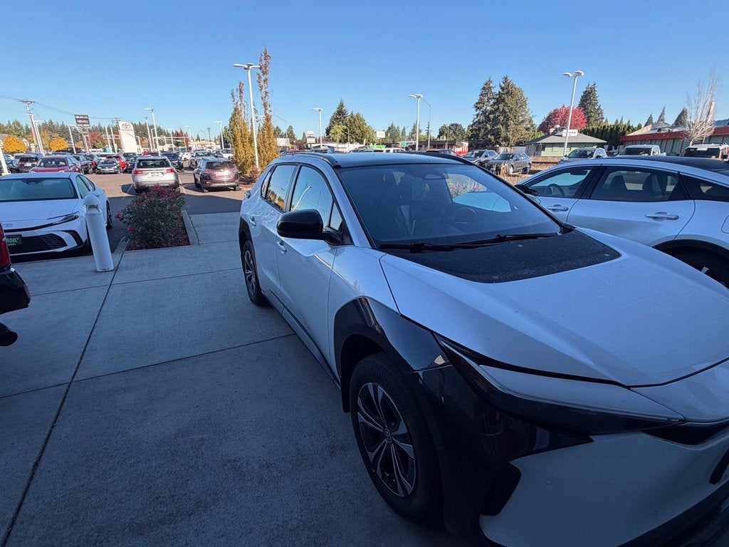 2024 Toyota bZ4X XLE