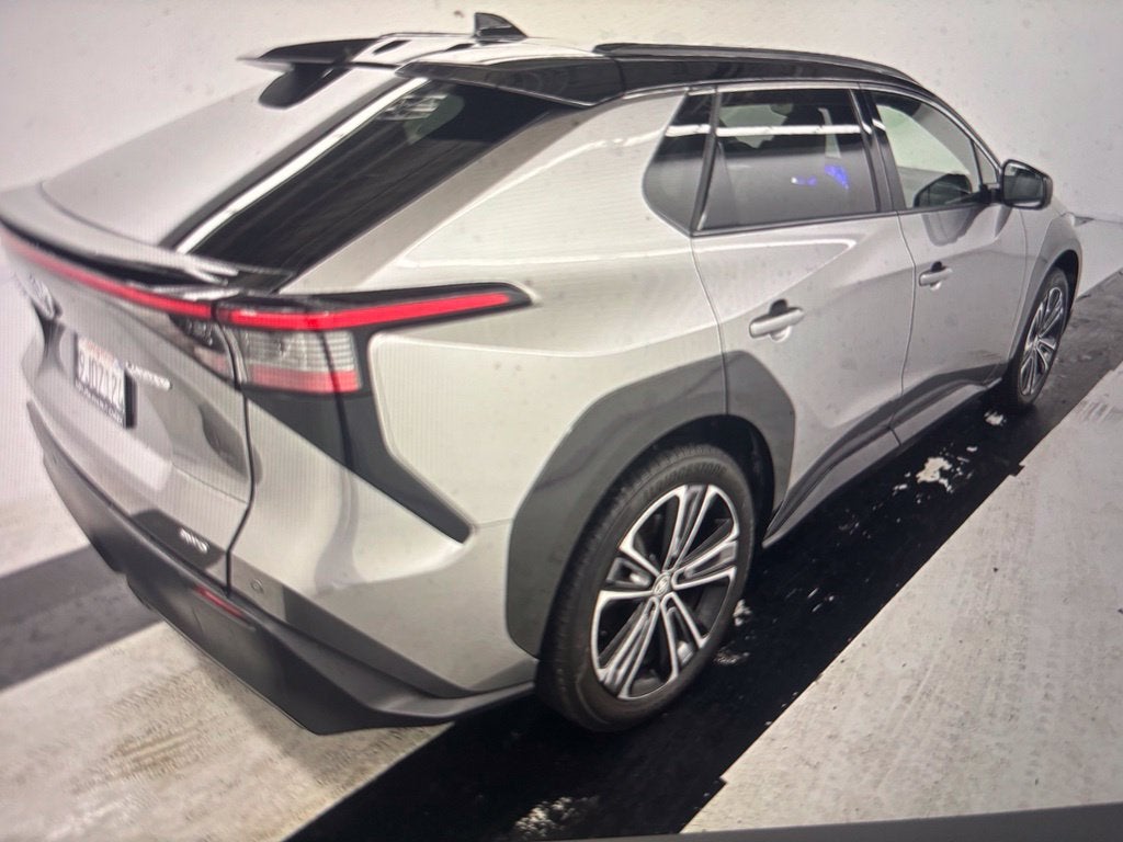 2023 Toyota bZ4X Limited