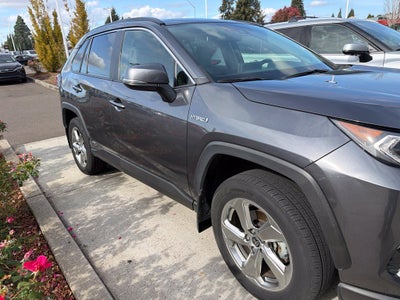 2021 Toyota RAV4 Hybrid XLE Premium