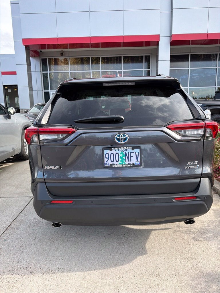 2021 Toyota RAV4 Hybrid XLE Premium