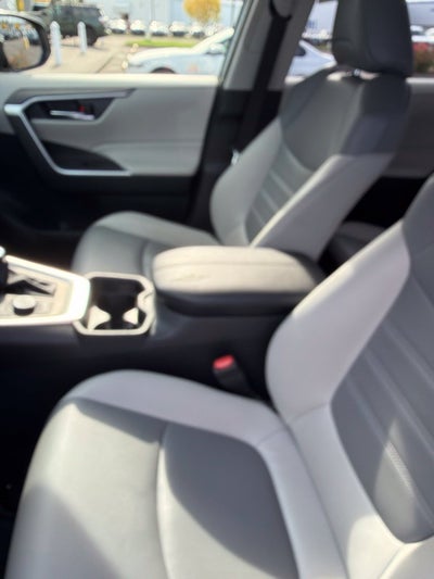 2021 Toyota RAV4 Hybrid XLE Premium