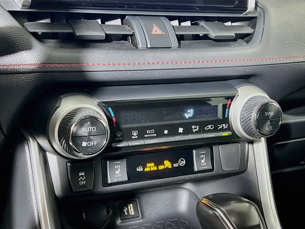 2024 Toyota RAV4 Prime SE