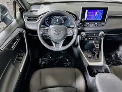 2024 Toyota RAV4 Prime SE