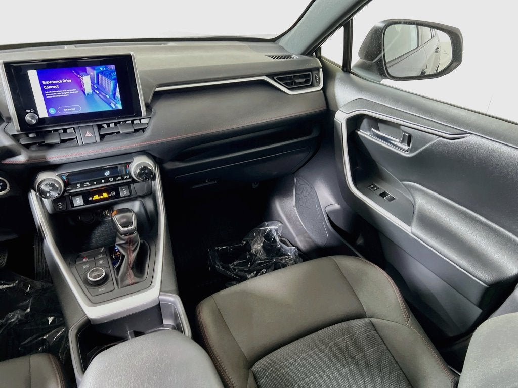 2024 Toyota RAV4 Prime SE