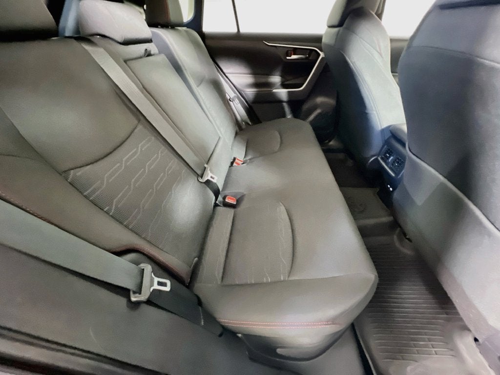 2024 Toyota RAV4 Prime SE