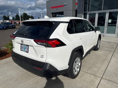 2025 Toyota RAV4 LE