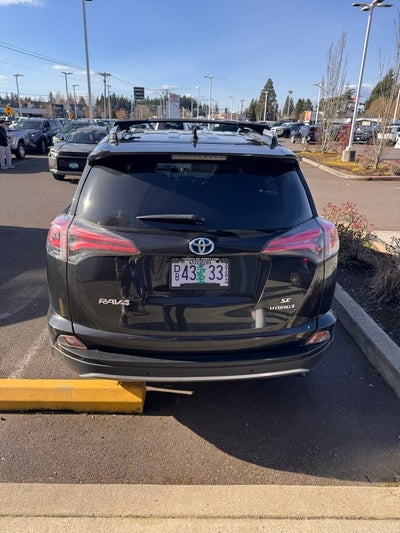 2018 Toyota RAV4 Hybrid SE