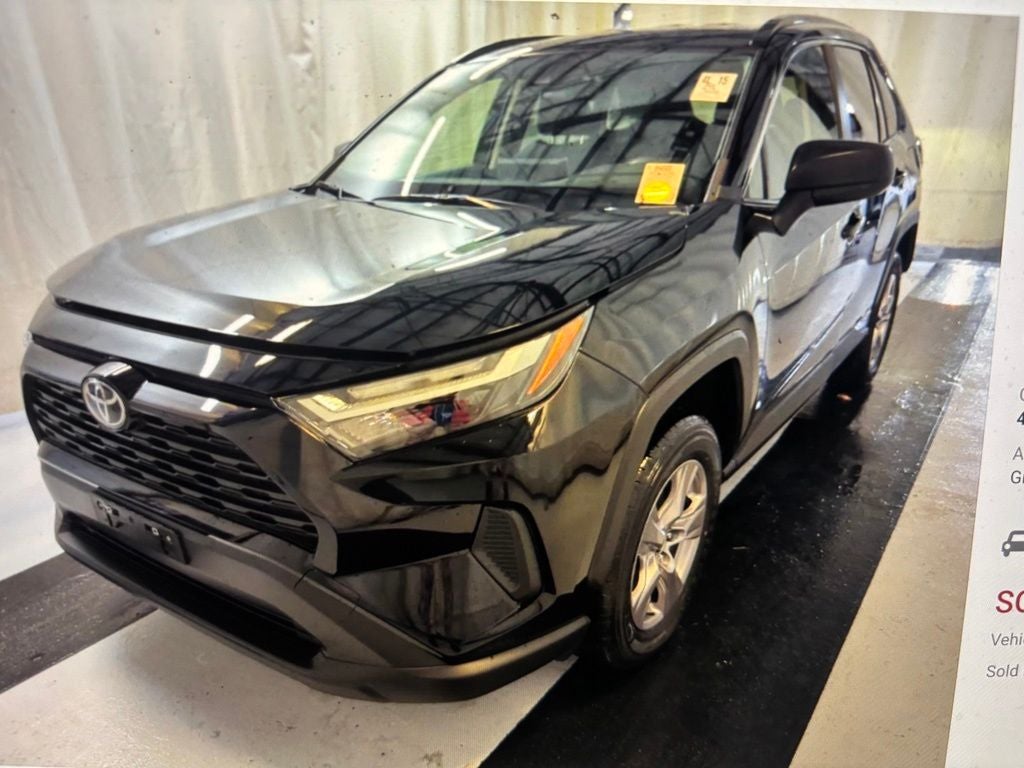 2025 Toyota RAV4 Hybrid LE