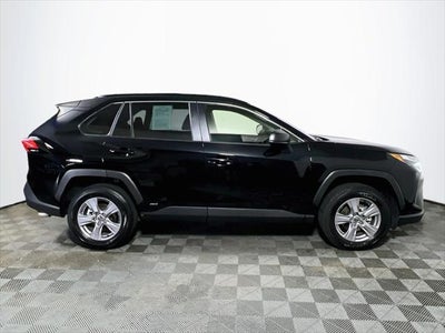 2025 Toyota RAV4 Hybrid LE
