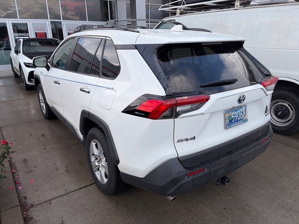 2020 Toyota RAV4 Hybrid LE