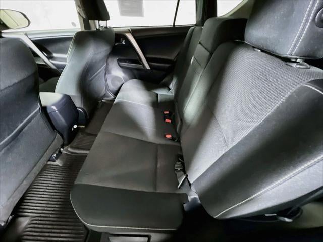 2017 Toyota RAV4 Hybrid XLE