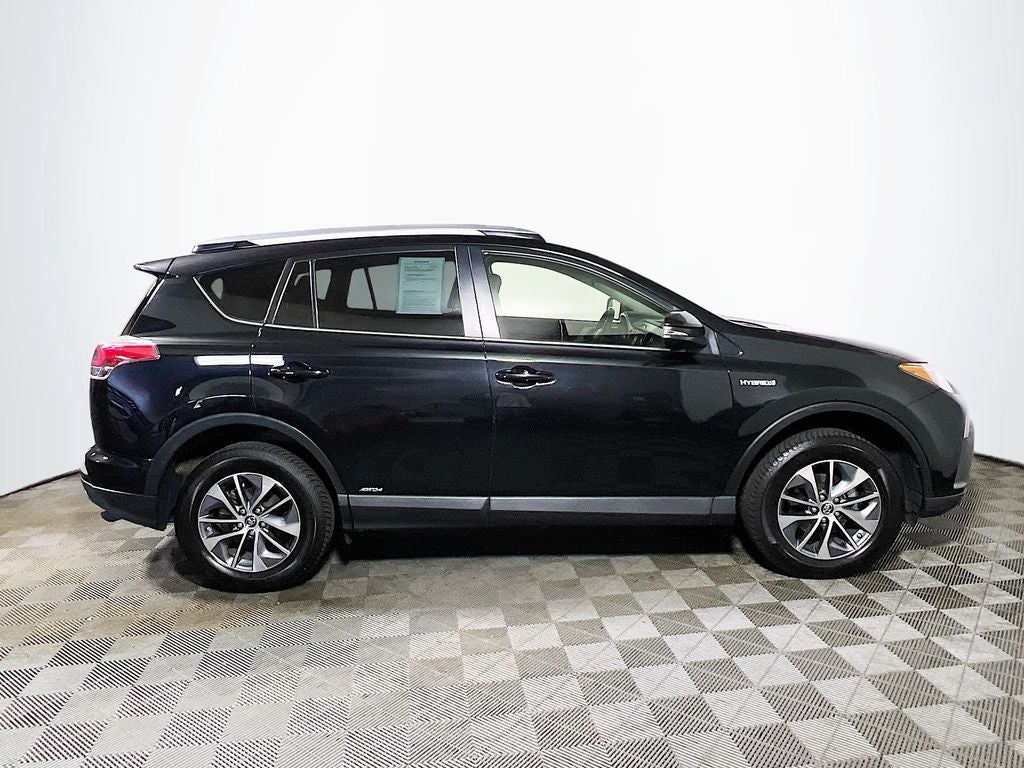 2018 Toyota RAV4 Hybrid LE