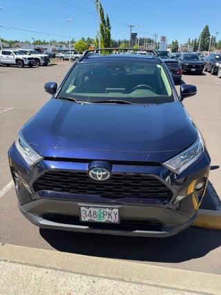 2020 Toyota RAV4 Hybrid XLE