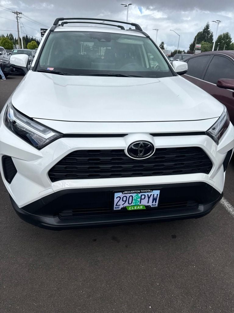 2025 Toyota RAV4 Hybrid XLE