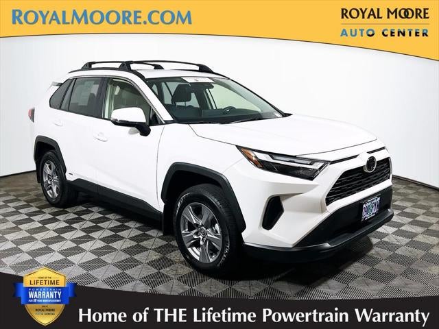 2025 Toyota RAV4 Hybrid XLE