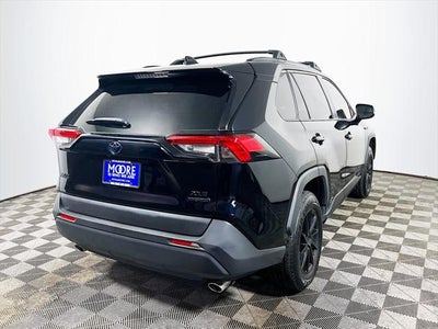2021 Toyota RAV4 Hybrid XLE