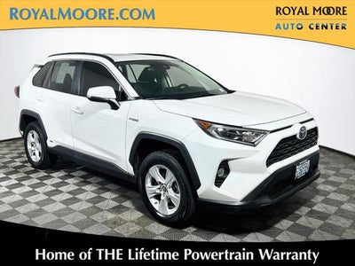 2021 Toyota RAV4 Hybrid XLE