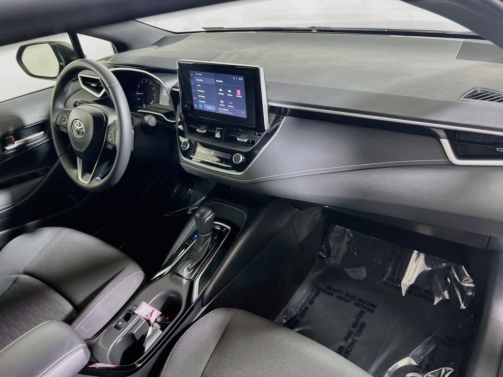 2024 Toyota Corolla Hatchback SE