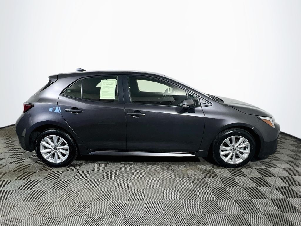 2024 Toyota Corolla Hatchback SE
