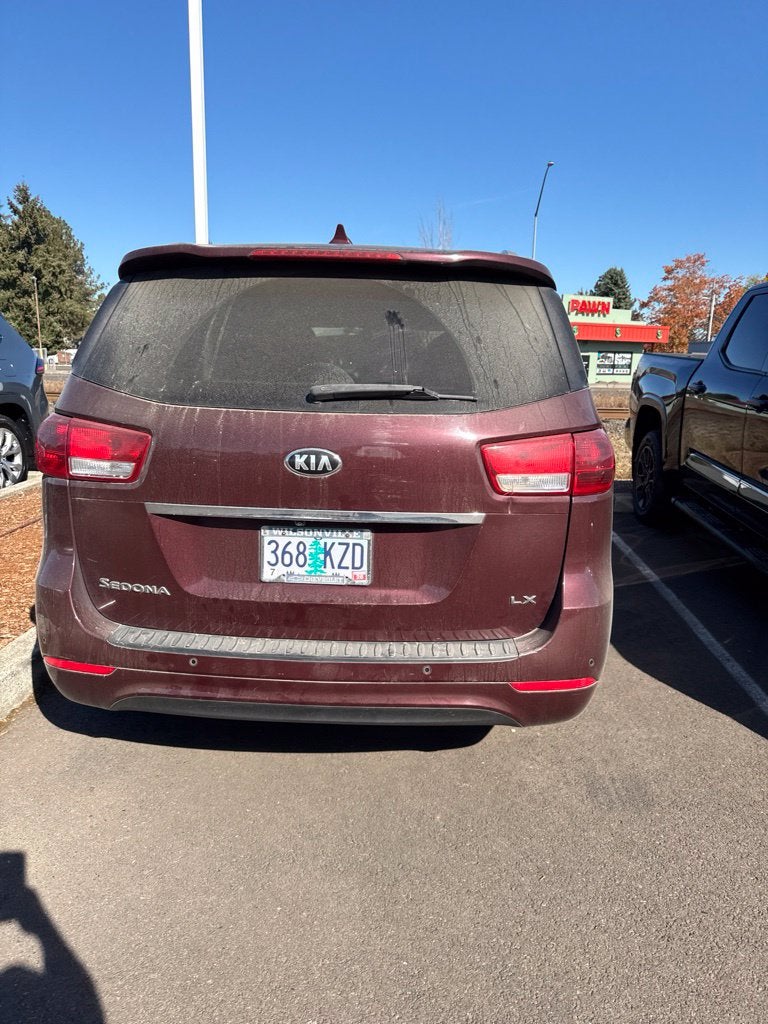 2017 Kia Sedona LX