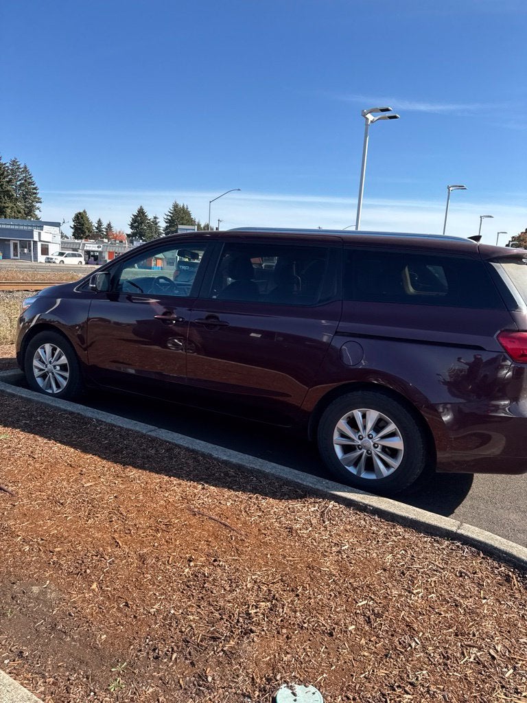 2017 Kia Sedona LX