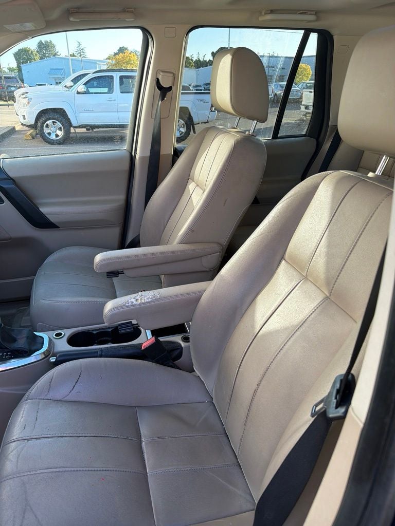 2012 Land Rover LR2 Base