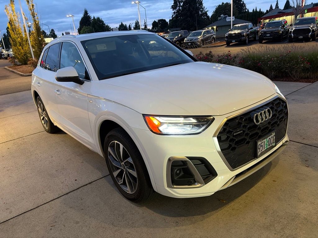 2023 Audi Q5 45 S line Premium quattro