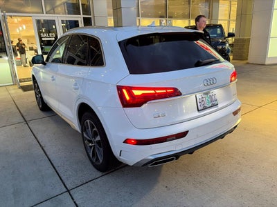 2023 Audi Q5 45 S line Premium quattro